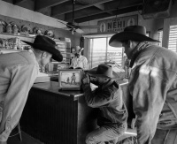 Visions West Gallery :: Bruce :: The Showdown