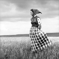 Visions West Gallery :: Bruce :: Hutterite Girl in Wheatfield